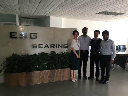 زار العملاء ESG Bearing